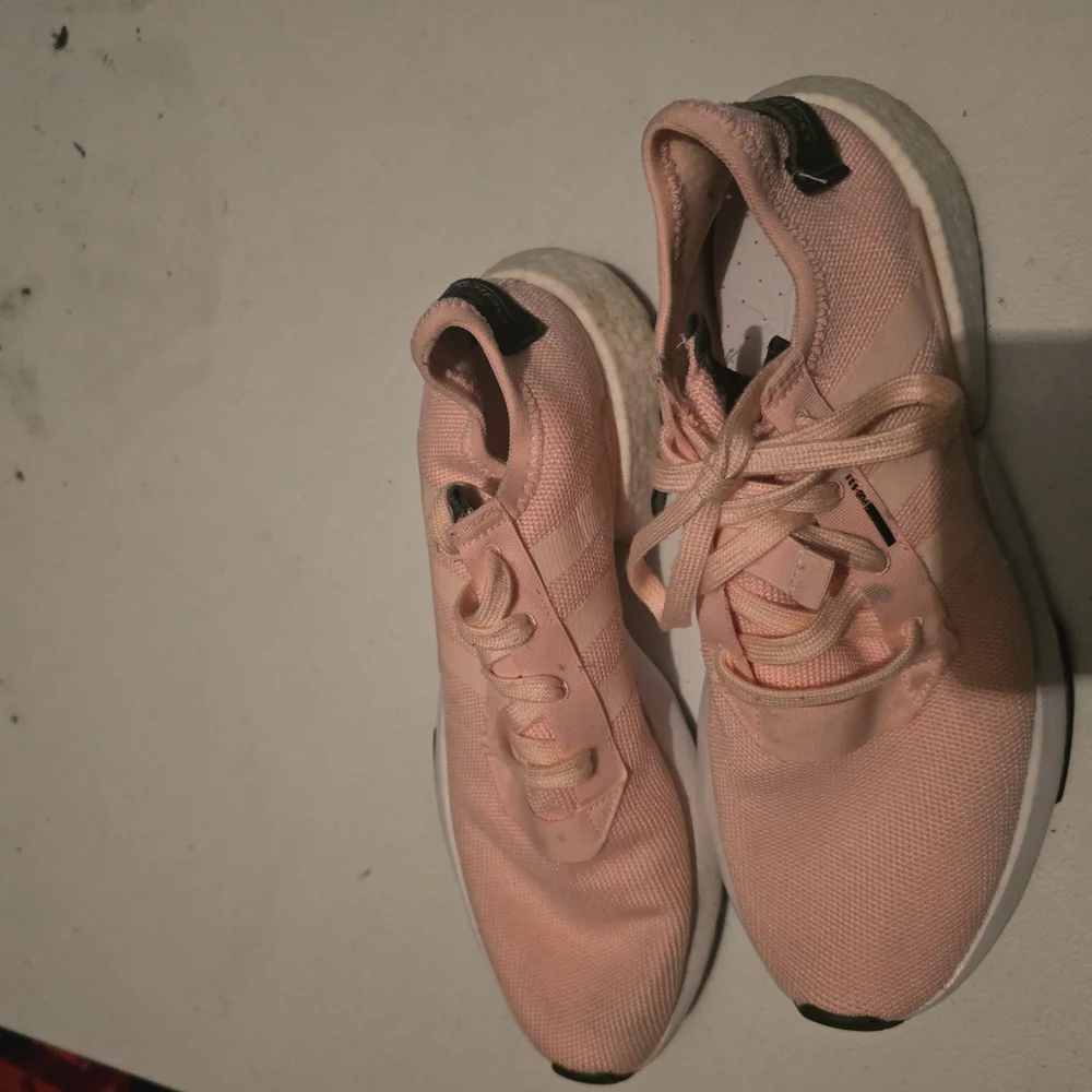 Adidas Pink Athletic Shoes‎ with Modern Comfort